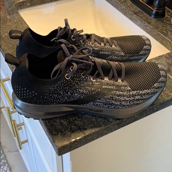 Brooks Levitate 3 shoes. Men’s 12.5 regular width. - Picture 1 of 6